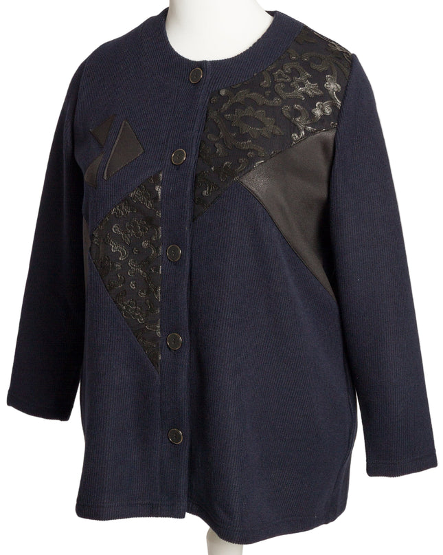 Тъмносин жакет с декоративни апликации в големи размери