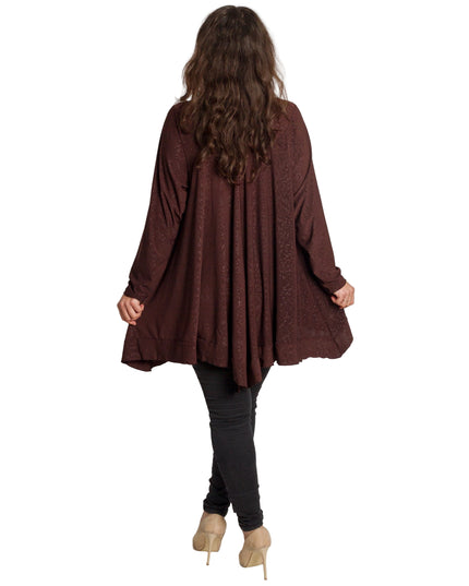 Разкроена туника с фин релеф и елегантна линия в големи размери