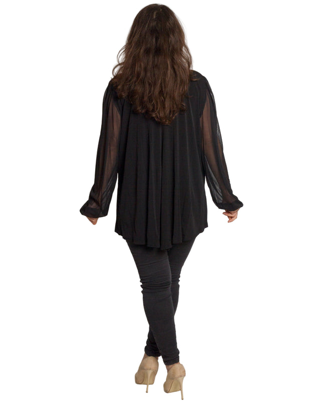 Черна разкроена туника с тюл ръкави и блестяща апликация