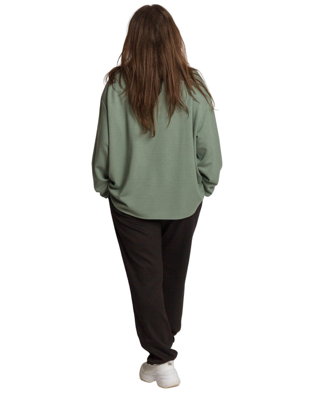 Дамски екип в големи размери с блуза на сърце и панталон