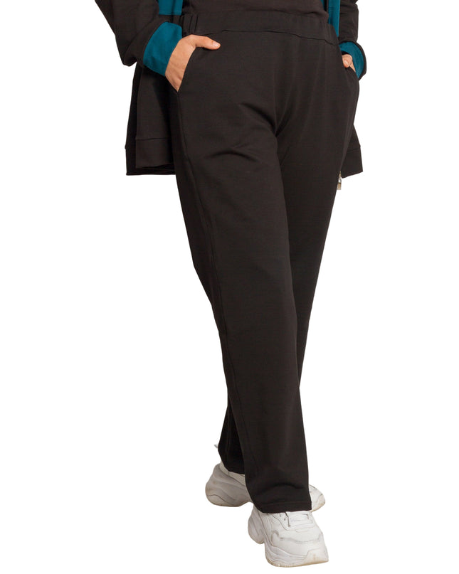 Спортен екип в черно и петрол с цип и джобове