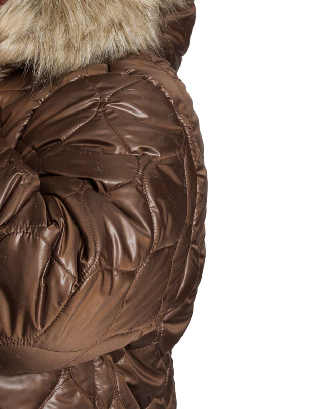 Кафяво дамско яке в големи размери с пухена качулка