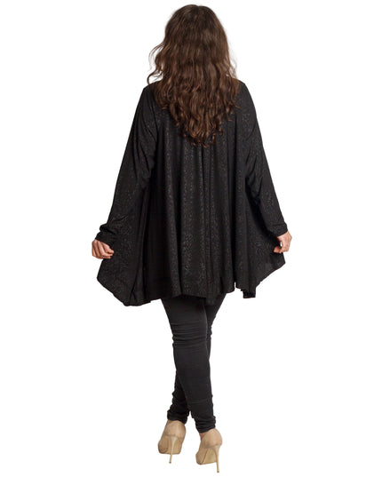 Елегантна черна разкроена туника с фин релеф – макси комфорт