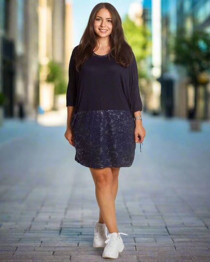 2XL,3XL,4XL,5XL Дълга тъмносиня туника тип рокля с джобове - Maxi Market