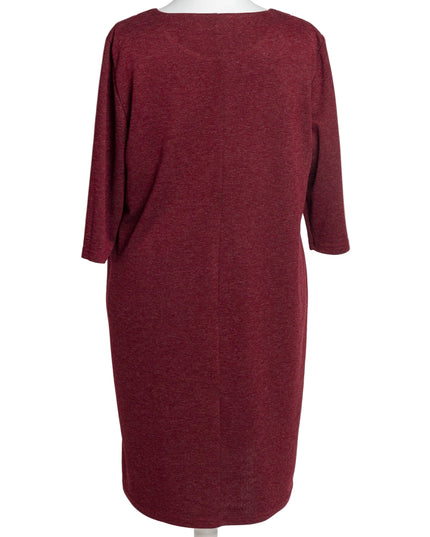 Дамска елегантна рокля в цвят бордо с декоративни камъни