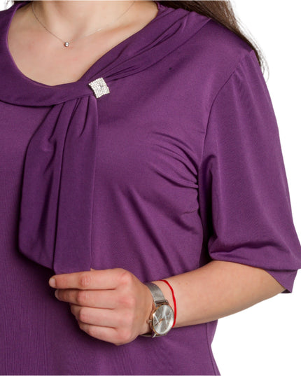 Лилава туника със свободна кройка и декоративен акцент
