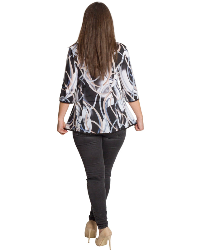 Многоцветна разкроена туника с ефектен принт и декоративна панделка