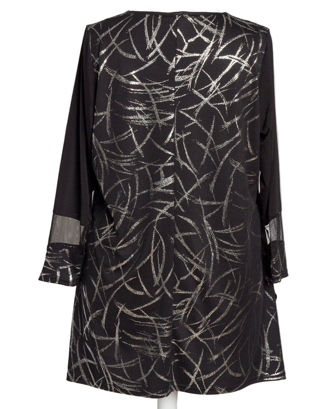 Елегантна туника с лъскав сребрист десен и разкроена кройка