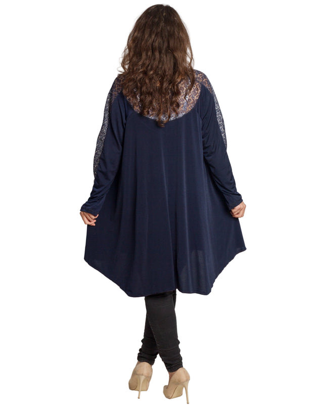 Елегантна тъмносиня туника на точки в големи размери