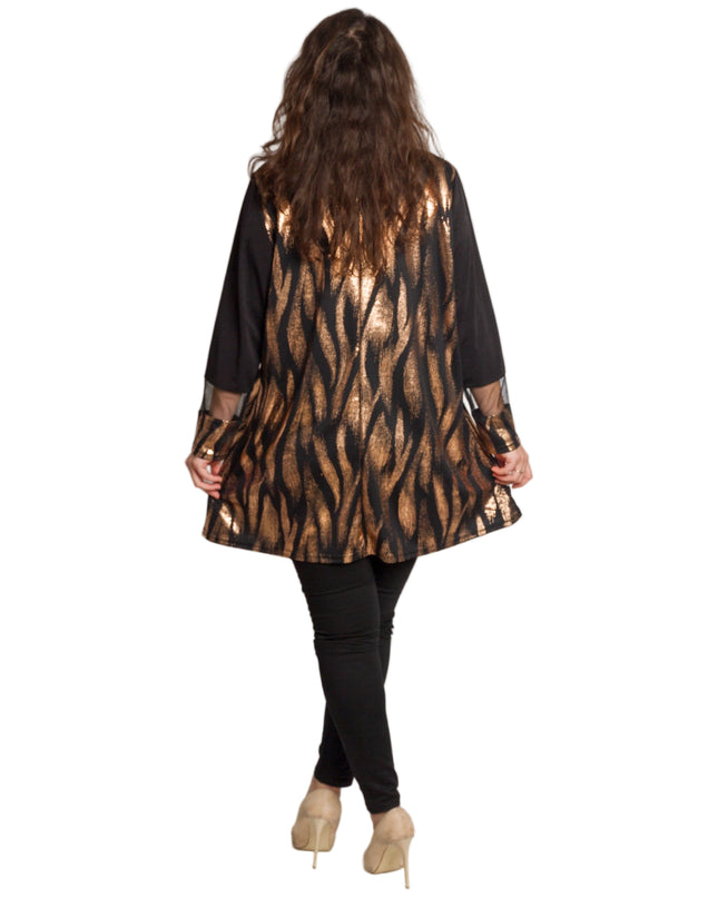 Празнична черна туника с блестящ акцент и разкроена кройка