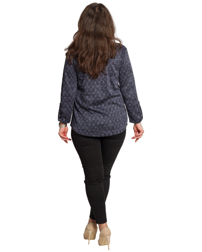 Тъмносиня туника с копчета и джобче в макси размери