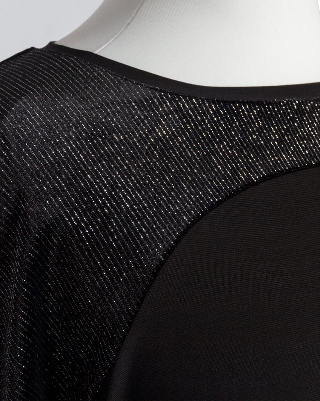 Елегантна разкроена туника с блестящи детайли в черен цвят