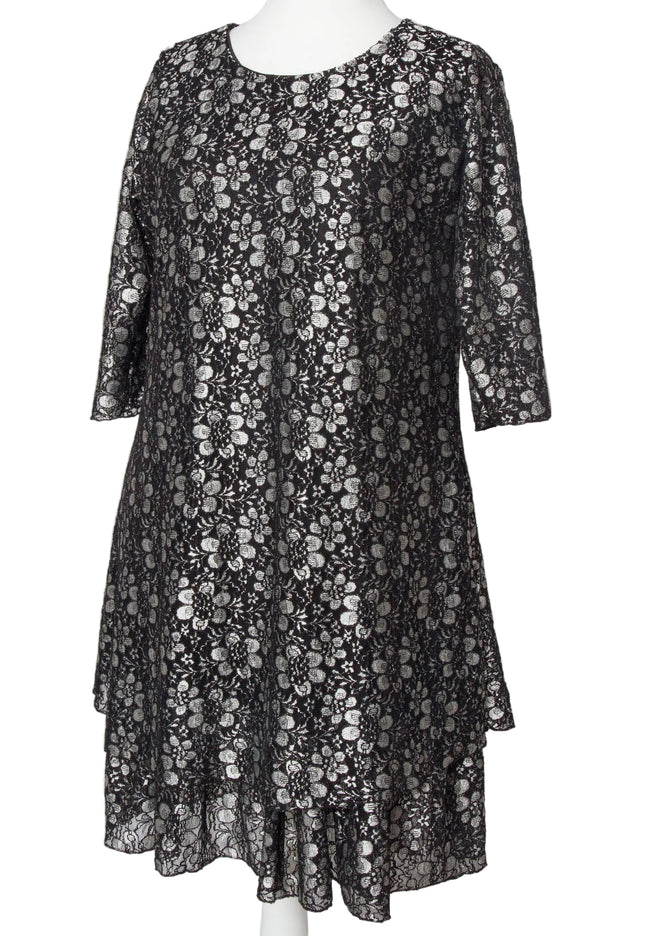 Черна официална разкроена рокля с флорална дантела