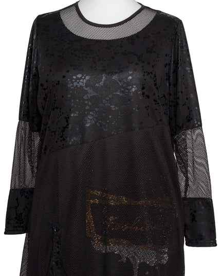 Модерна дълга туника с фина мрежа и релефни черни точки
