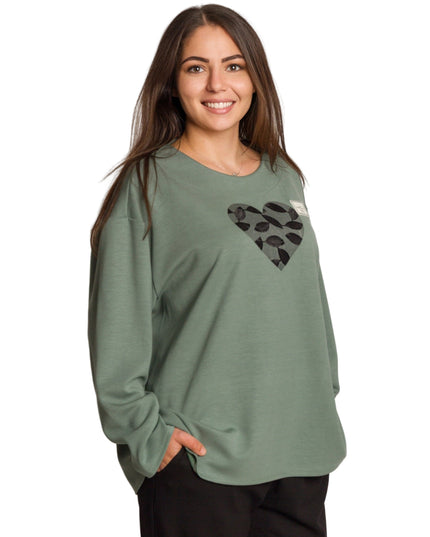 Дамски екип в големи размери с блуза на сърце и панталон