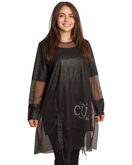 Черна дълга туника с мрежа и надпис CUTE в големи размери