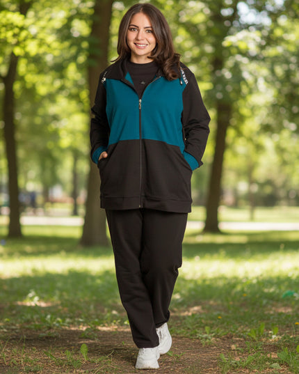 Спортен екип в черно и петрол с цип и джобове