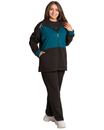 Спортен екип в черно и петрол с цип и джобове