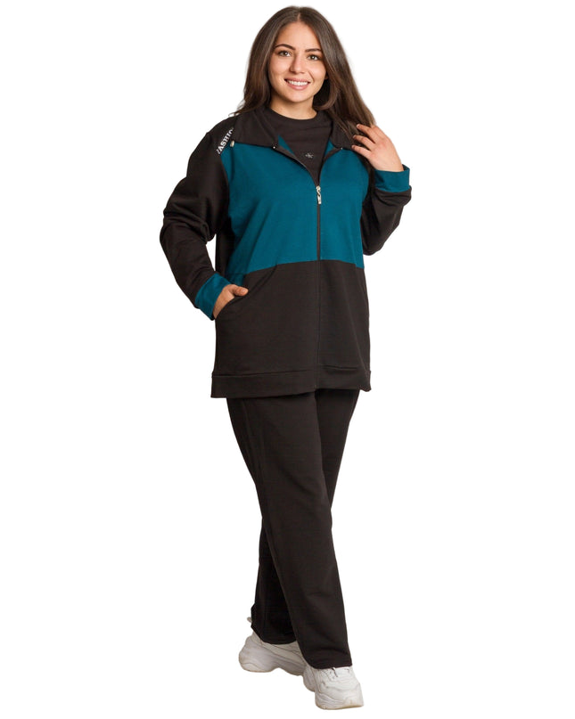 Спортен екип в черно и петрол с цип и джобове