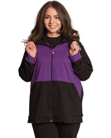 Спортен екип с цип и джобове в макси размери