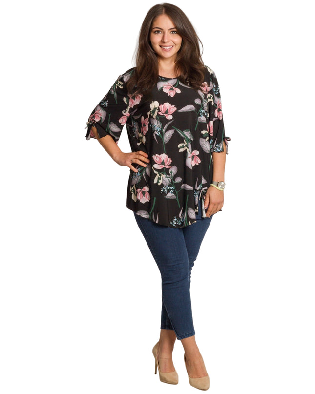 4XL -5XL Черна макси туника с флорален принт и разкроена кройка
