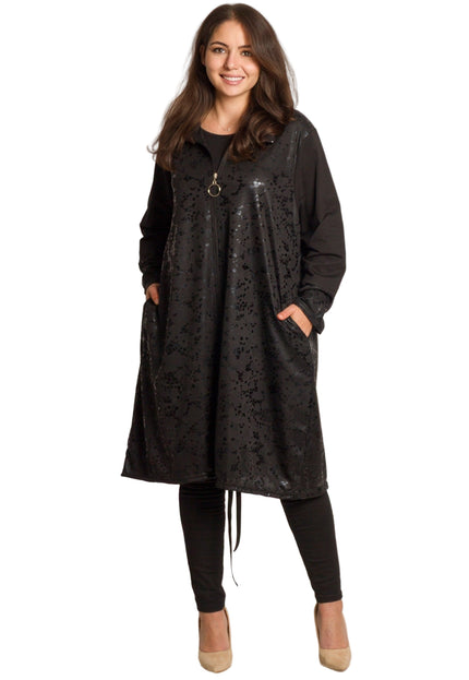 Дълго черно яке в големи размери със свободна кройка и цип