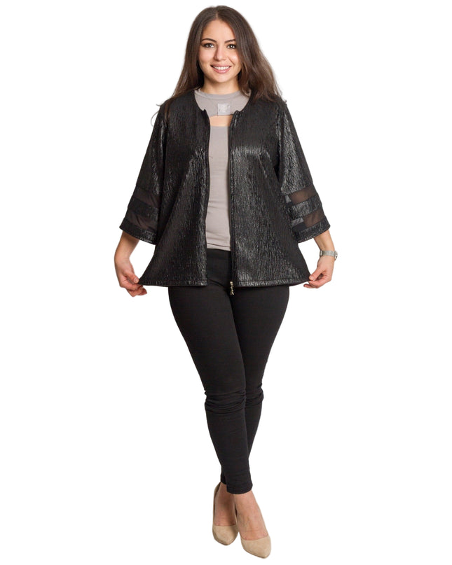 Черно дамско сако с лъскав ефект в големи размери