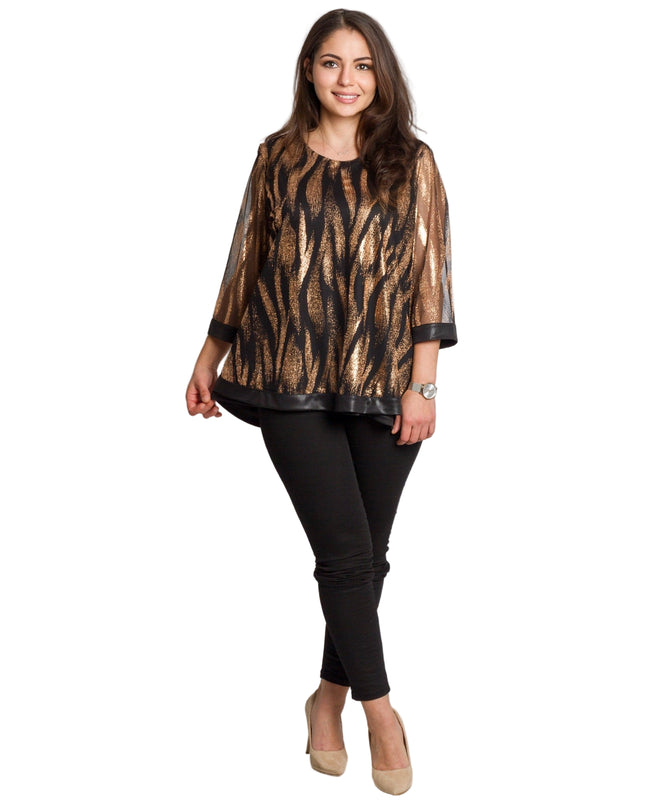 Елегантна черна туника със златист десен в големи размери