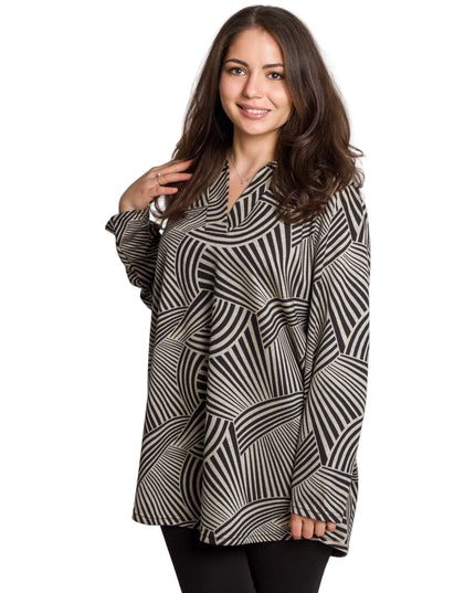 Елегантна туника с  геометричен принт и яка