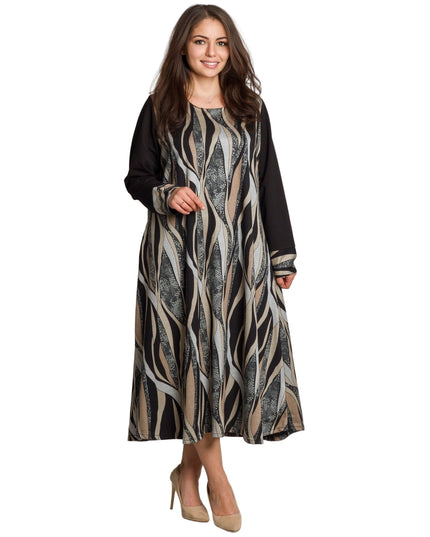 Елегантна рокля с разкроена кройка в големи размери