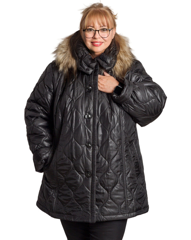 Черно дамско яке в големи размери с пухена качулка