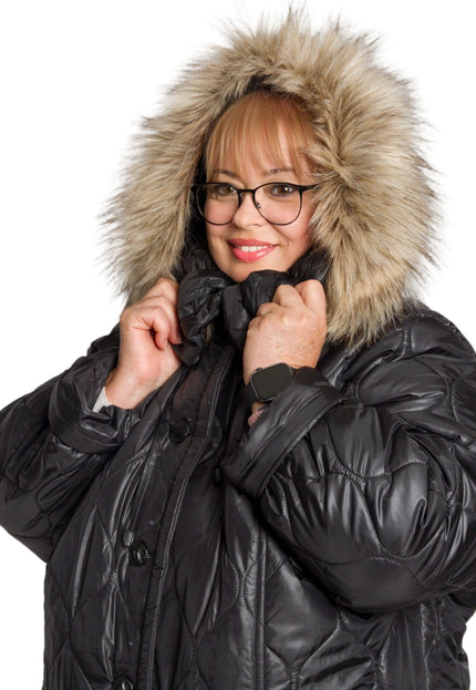 Дамско черно яке с геометричен десен в големи размери