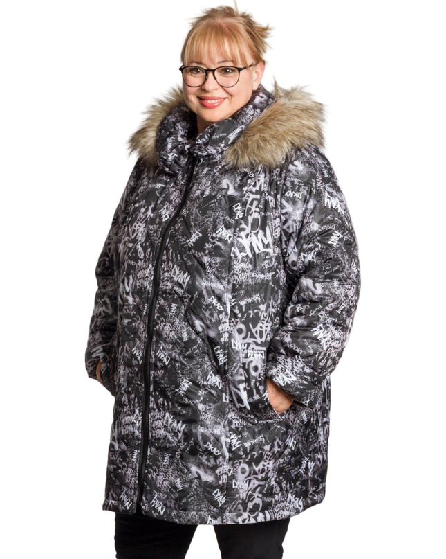 Дамско яке в големи размери с графити десен и качулка