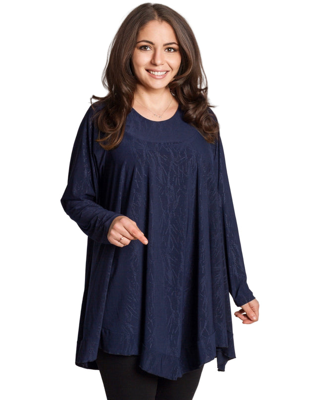 Тъмносиня елегантна туника с релефен десен и обло деколте