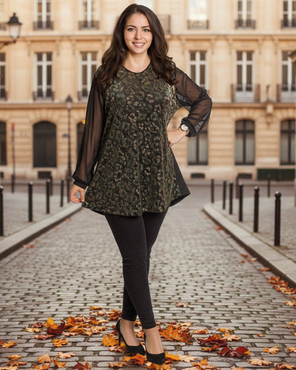 Черна елегантна туника с блестящ животински десен