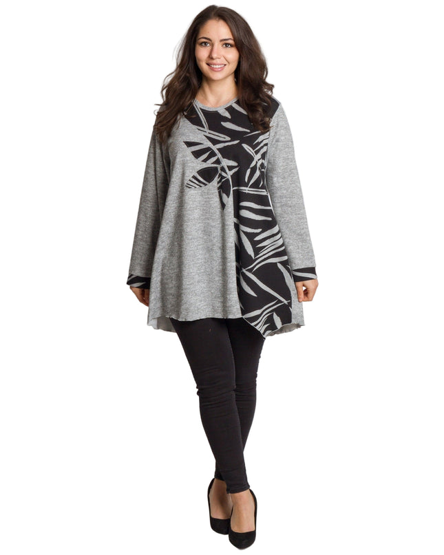Сива разкроена туника с флорални мотиви в големи размери