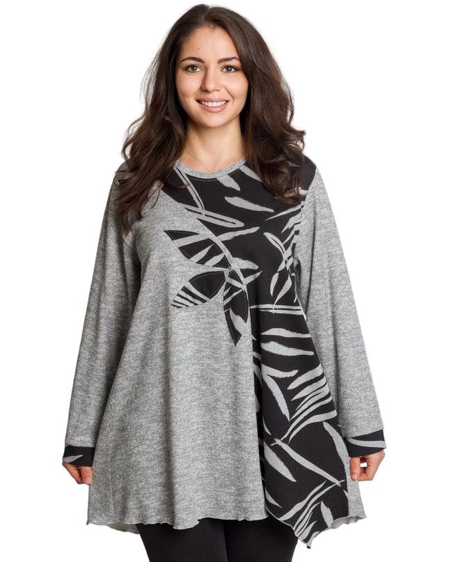 Сива разкроена туника с флорални мотиви в големи размери