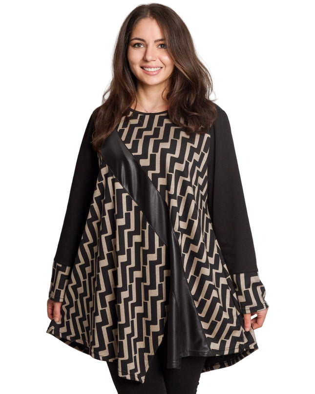 Черна туника с геометричен принт и декоративна лента от еко-кожа