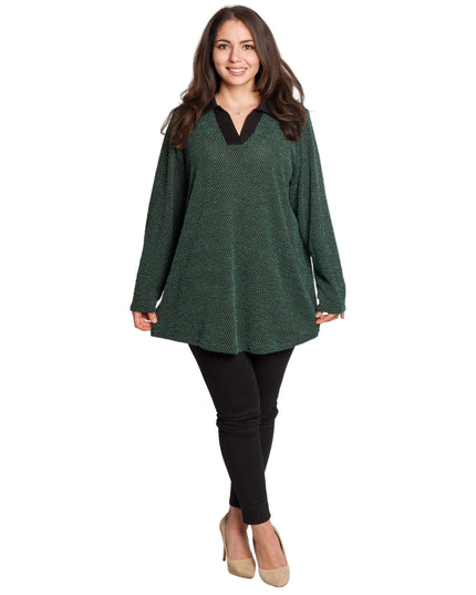 Елегантна зелена туника с яка и V-образно деколте