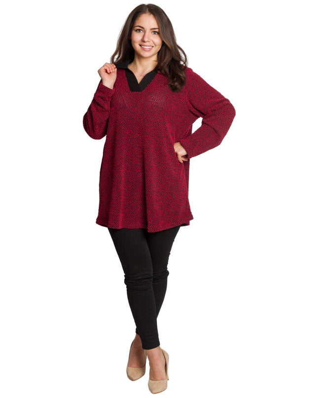 Елегантна червена туника с яка и V-образно деколте