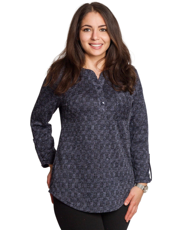 Тъмносиня туника с копчета и джобче в макси размери