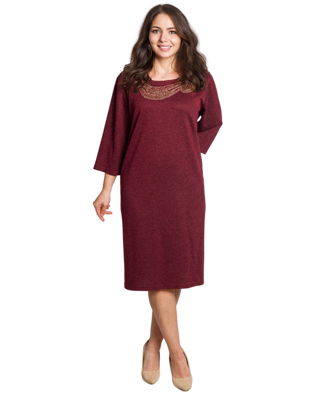 Дамска елегантна рокля в цвят бордо с декоративни камъни