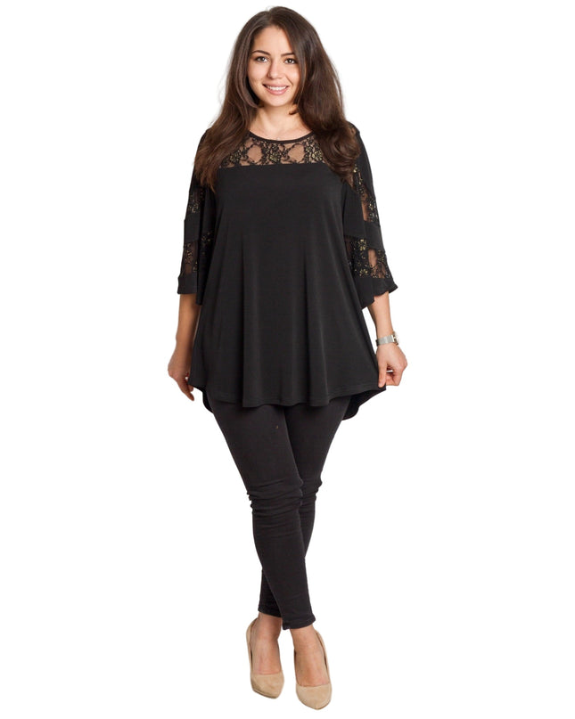 Черна туника с дантела и разкроена кройка в големи размери
