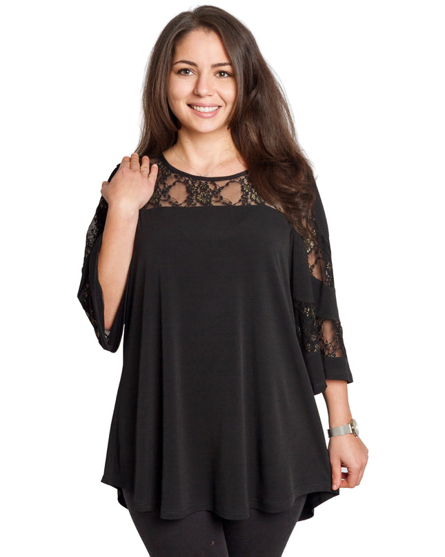 Черна туника с дантела и разкроена кройка в големи размери