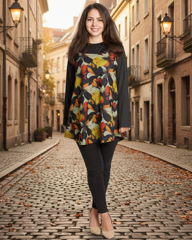 Черна туника с флорален принт в топли цветове