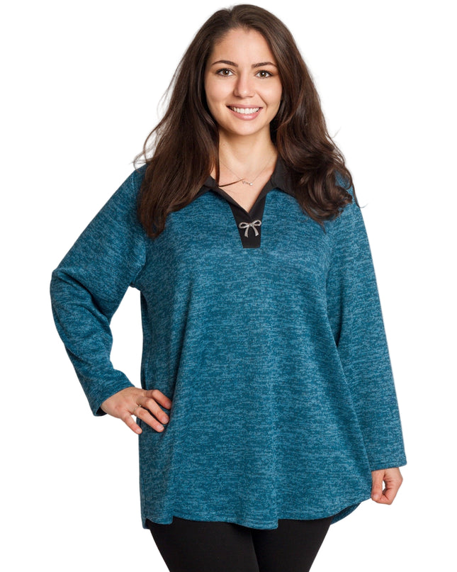 Петролена туника с яка и V-образно деколте в големи размери