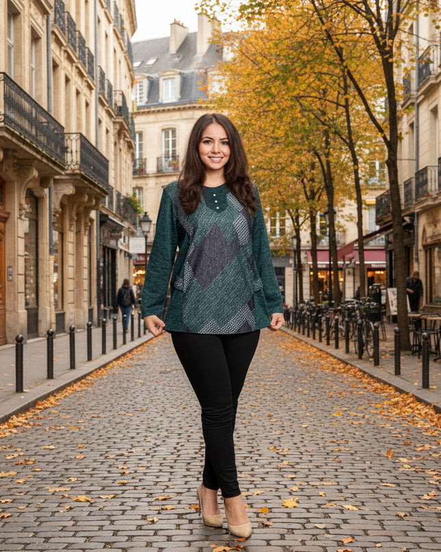 Зелена туника с геометричен принт и декоративни копчета