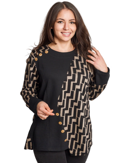Елегантна туника с геометричен акцент и декоративни копчета