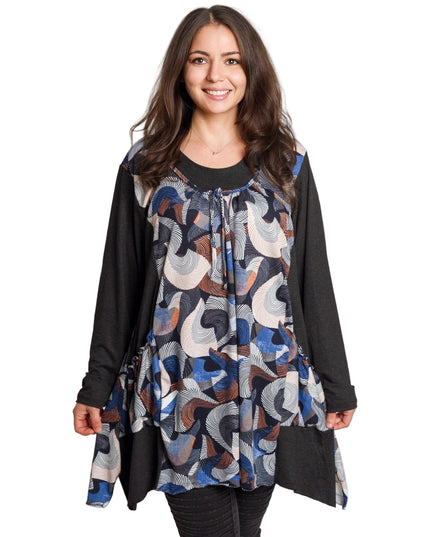 Разкроена туника с многоцветен десен и джобчета в големи размери