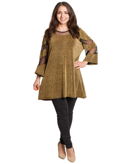 Празнична златиста туника с тюл в големи размери